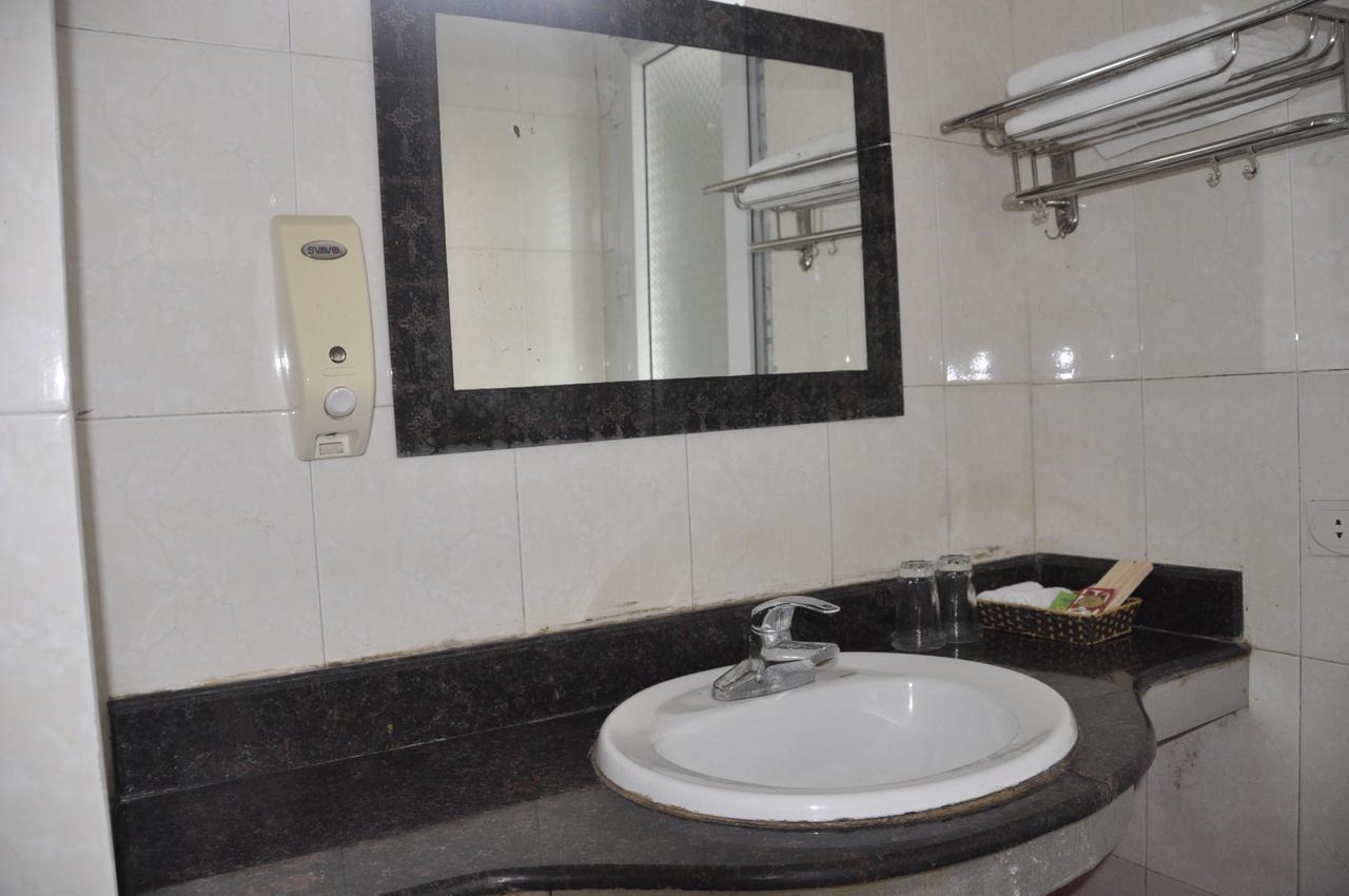 Cong Doan Mong Cai Hotell Quang Ninh  Exteriör bild